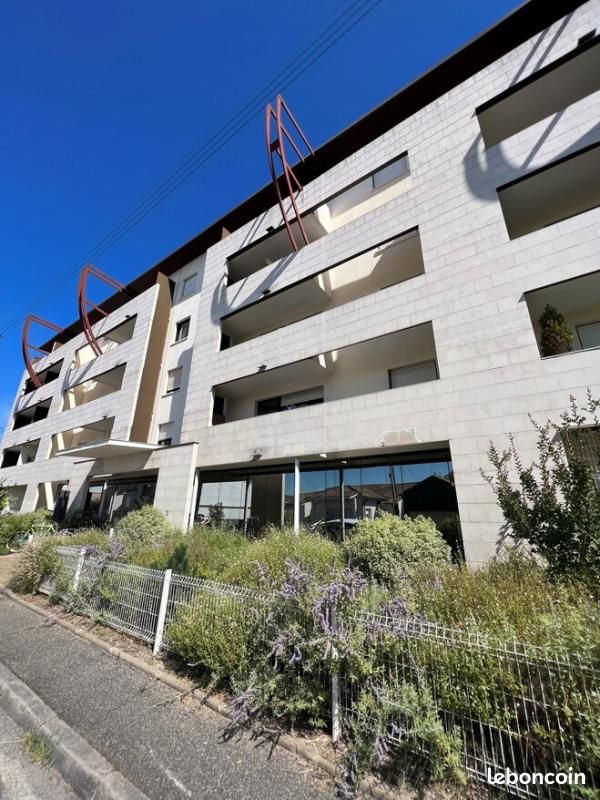 Appartement 3 pièces 60 m² · à Mérignac · 60 m² · 1 076 €/mois