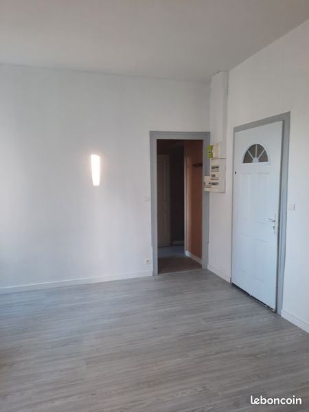 Appartement a louer oyonnax - 4 pièce(s) - 58 m2 - Surfyn