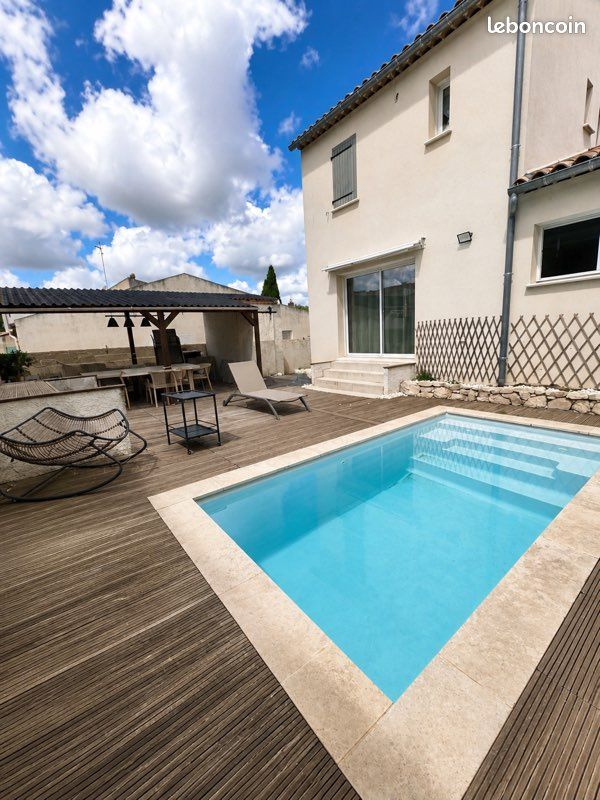 Maison 4 pièces 98 m² · à Grans · 98 m² · 399 000 €