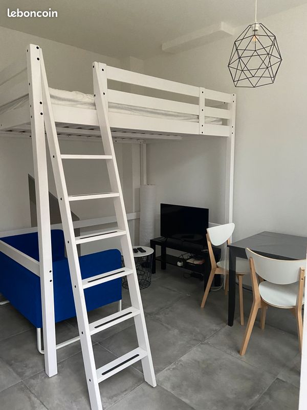 Appartement 1 pièce 15 m² · à Lille · 15 m² · 560 €