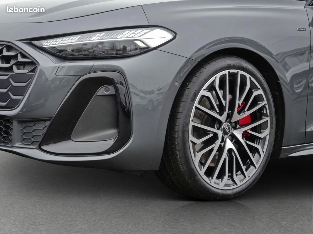 AUDI A5 e-hybrid 367 ch S tronic 7 Quattro S line (image 4)