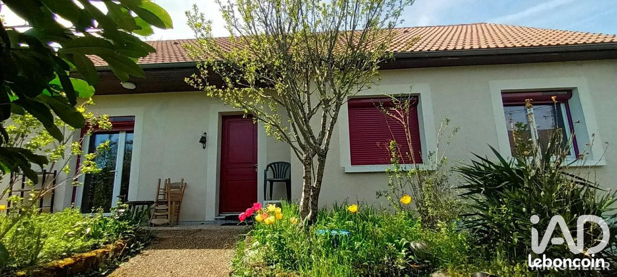 Maison 4 pièces 93 m² · à Mehun-sur-Yèvre · 93 m² · 154 000 €