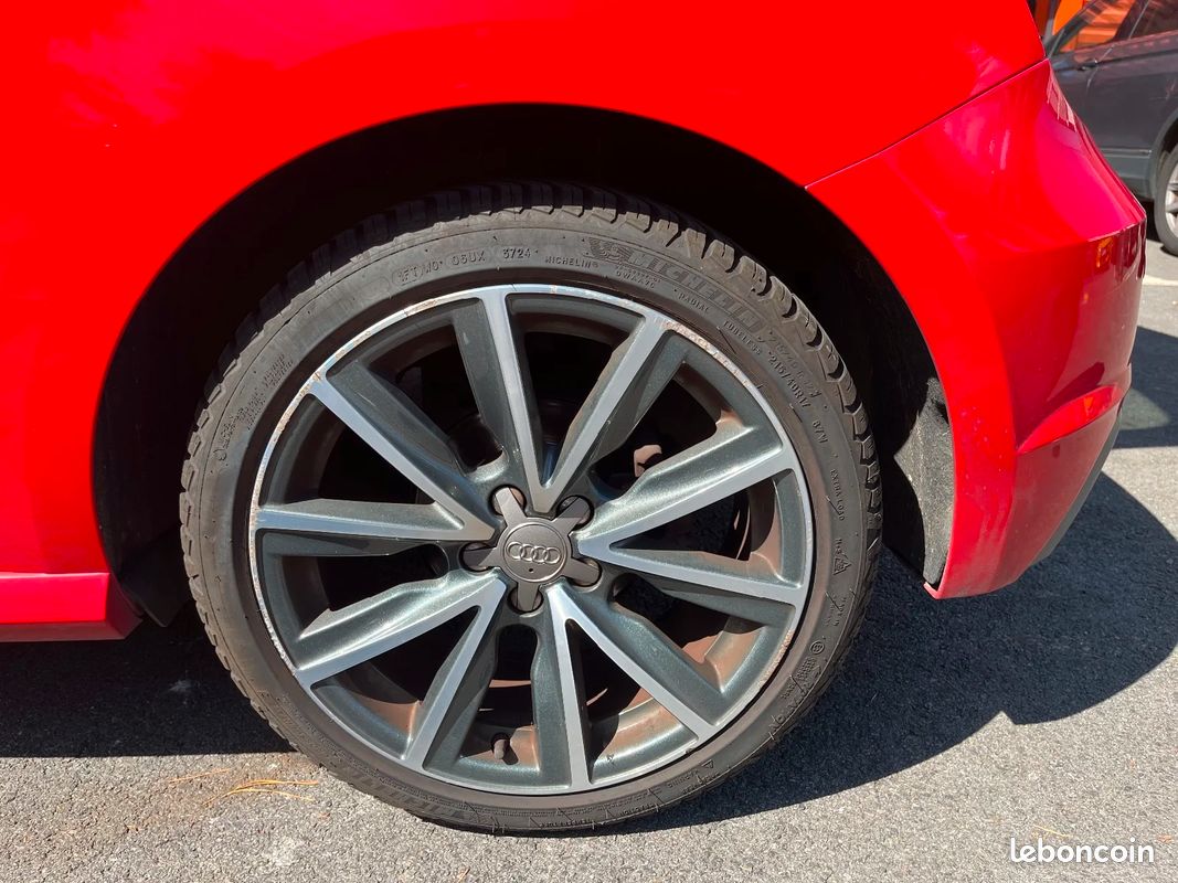 AUDI A1 1.0 TFSI ultra 95 S line (image 7)