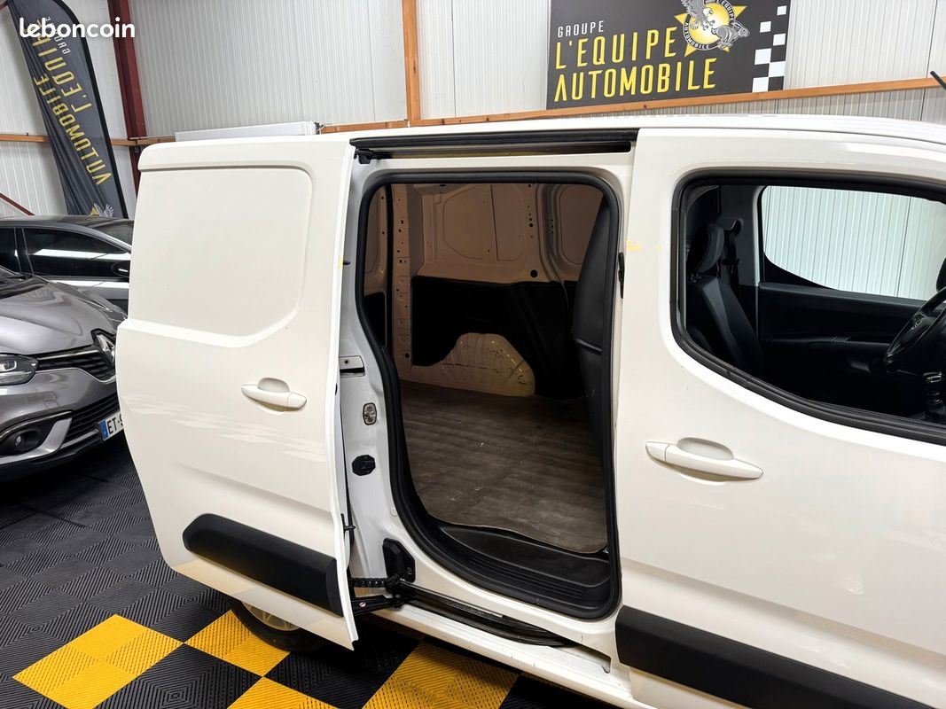 Opel Combo III 1.2 110 L1H1 AUGMENTE CARGO PACK BUSINESS (image 11)