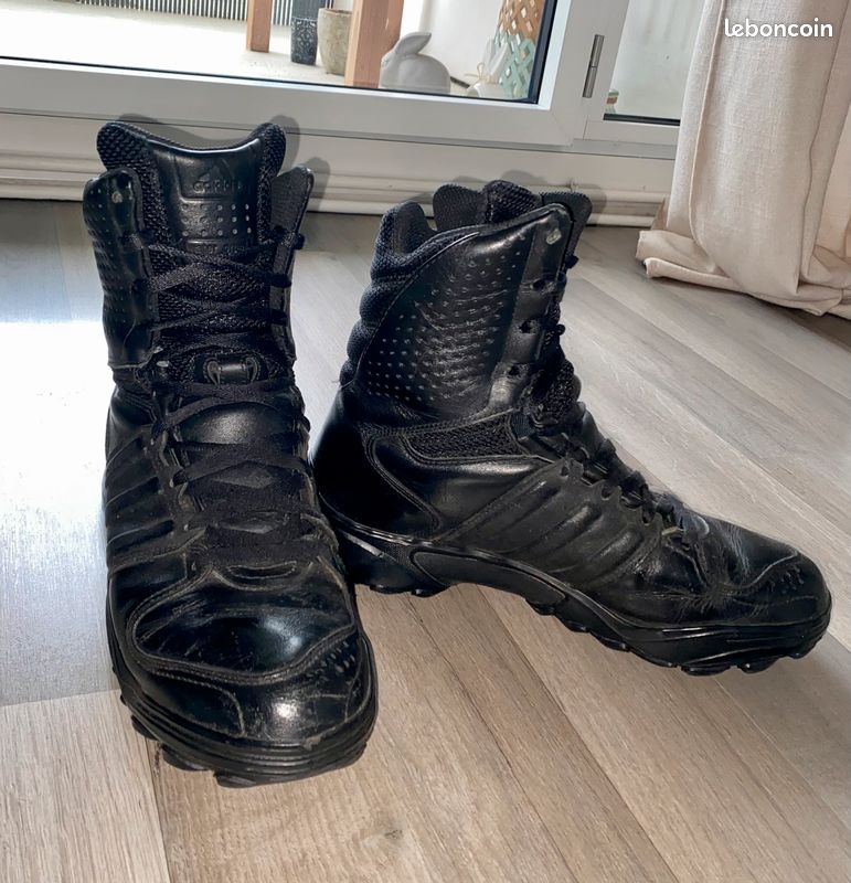 Adidas GSG9-2 Taille 42 2/3 Chaussures