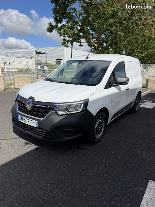 RENAULT KANGOO VAN 1.5 BLE DCI 115CV GRAND CONFORT- Garantie 12 mois totale et intégrale-14990 HT – 17.988 TTC (image 2)