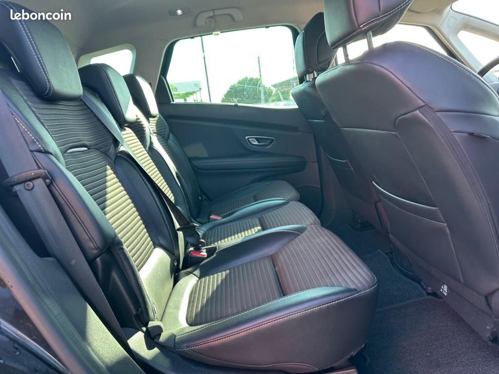 Renault Scénic 1.7 Blue dCi - 120 2019 IV MONOSPACE Intens PHASE 1 (image 18)
