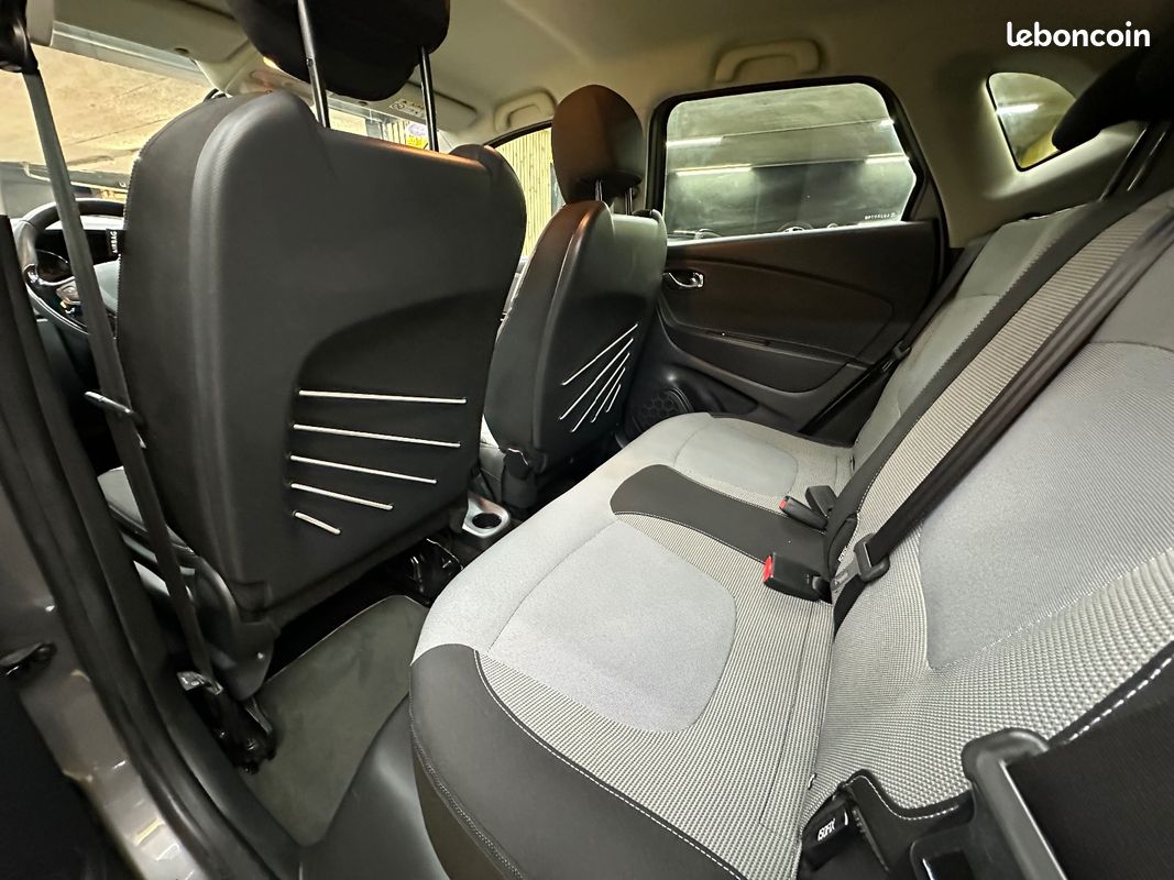 RENAULT CAPTUR TCe 120CV Intens EDC Garantie (image 11)