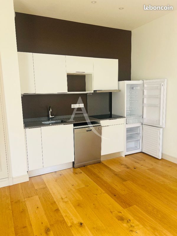 Appartement 2 pièces 44 m² · à Orléans · 44 m² · 660 €