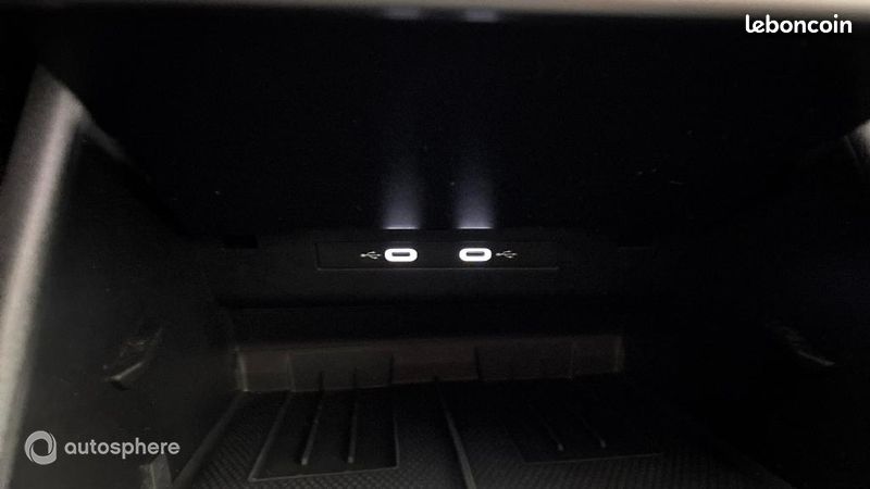 Volkswagen Tiguan 1.5 eHybrid 204ch VW Edition DSG6 (image 30)