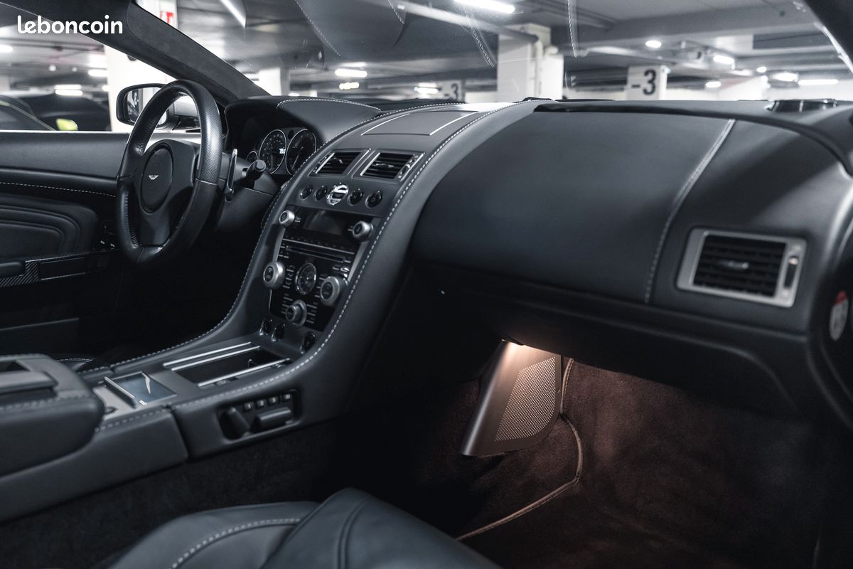 Aston Martin DBS V12 5.9 517cv Touchtronic (image 14)