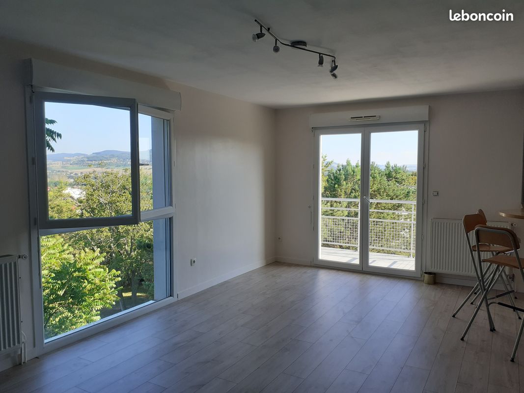 Appartement 3 pièces 69 m² · à Cournon-d'Auvergne · 69 m² · 880 €/mois