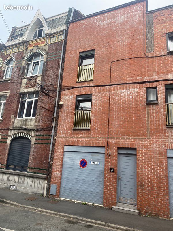 Maison 7 pièces 160 m² · à Lille · 160 m² · 250 000 €