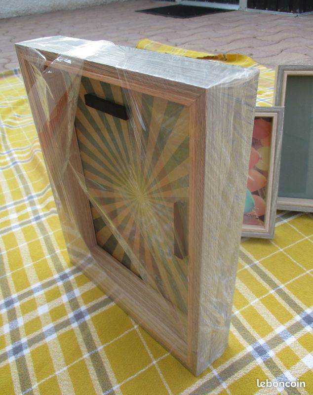 2 lots de 3 Cadres Photo en Bois - Neufs (image 9)
