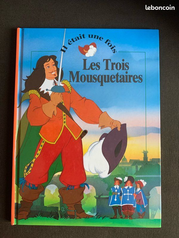 Livre enfants Les 3 Mousquetaires (image 1)