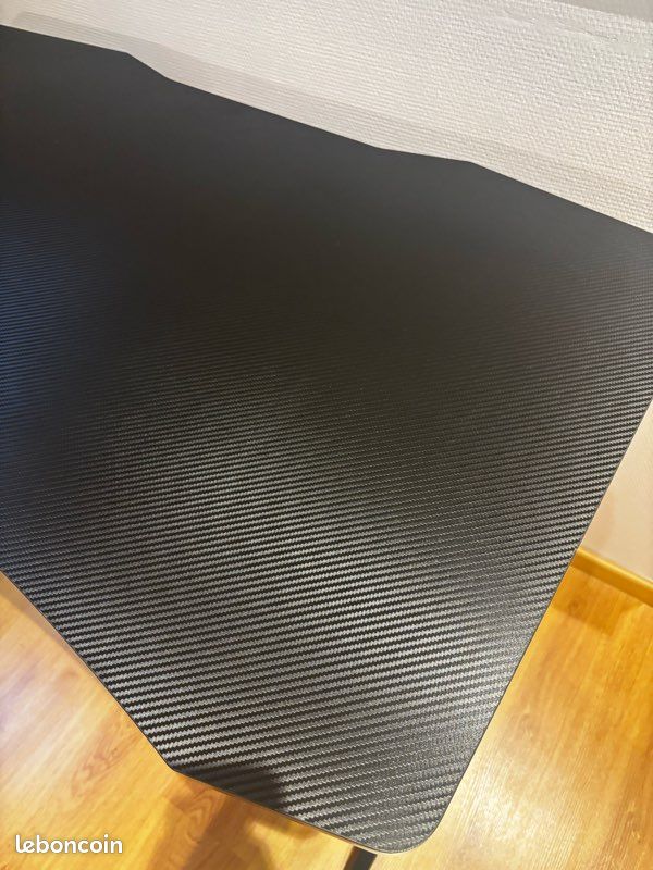 Bureau Gaming BUT - Plateau Carbone & Support Casque 🎮 (image 1)