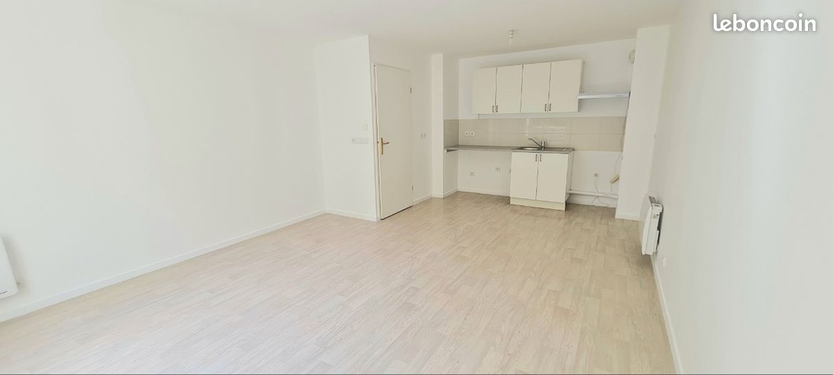 Appartement 2 pièces 43 m² · à Moissy-Cramayel · 43 m² · 137 500 €