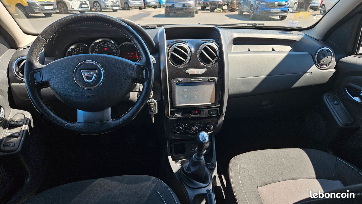 Dacia duster 1.5 dci 110ch black touch (image 3)