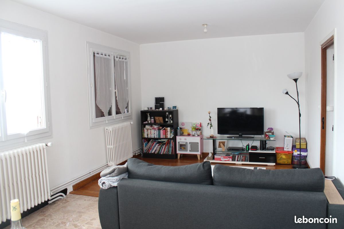 Appartement 3 pièces 70 m² · à Decize · 70 m² · 530 €
