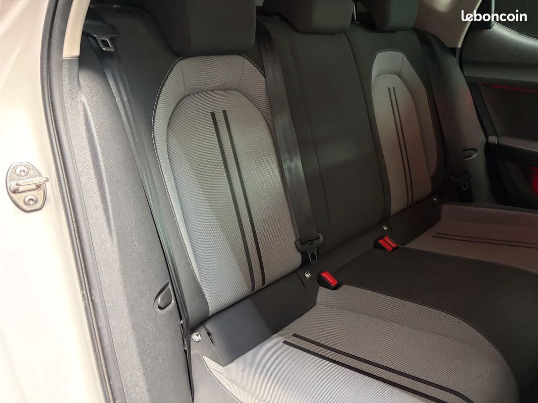 Seat LEON 1.0 URBAN / BATTERIE OK / 4 PNEUS OK / FREINS AV OK (image 15)