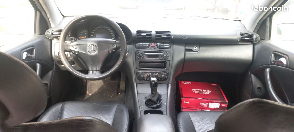 Pièces mercedes classe c coupé w203 (image 3)