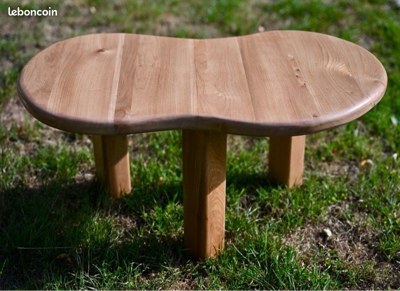 Table basse organique (image 1)