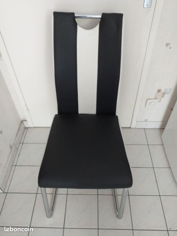 Chaises (image 2)