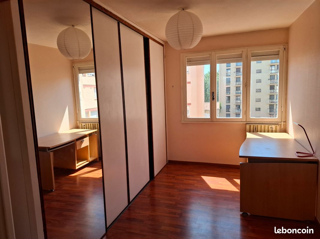 Appartement 5 pièces 95 m² · à Perpignan · 95 m² · 155 000 €