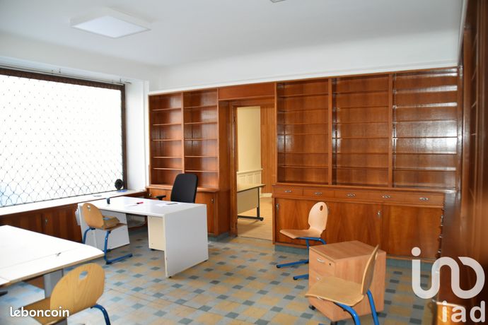 Immeuble 242 m² La Couronne