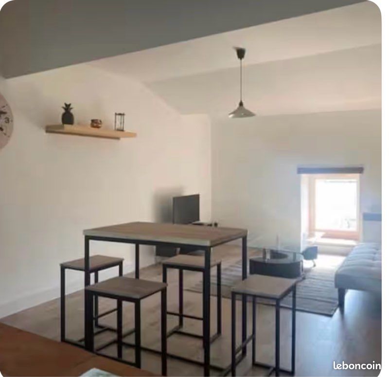 Appartement 3 pièces 53 m² · à Aubenas · 53 m² · 630 €/mois