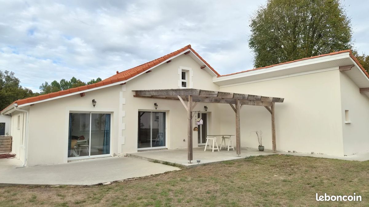 Maison 9 pièces 193 m² · à Parentis-en-Born · 193 m² · 499 000 €