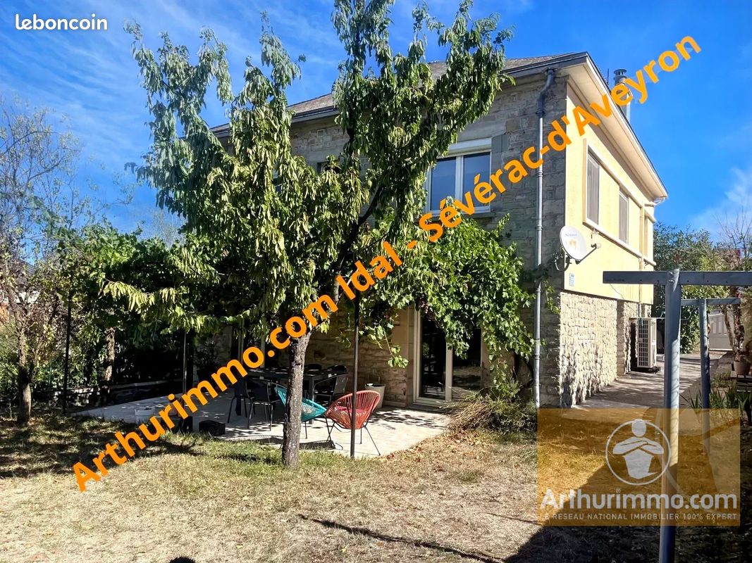 Appartement 6 pièces 105 m² · à Sévérac d'Aveyron · 105 m² · 262 000 €