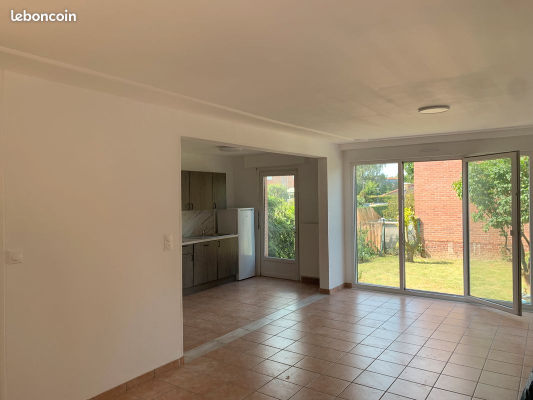 Maison 4 pièces 90 m² · à Sin-le-Noble · 90 m² · 850 €