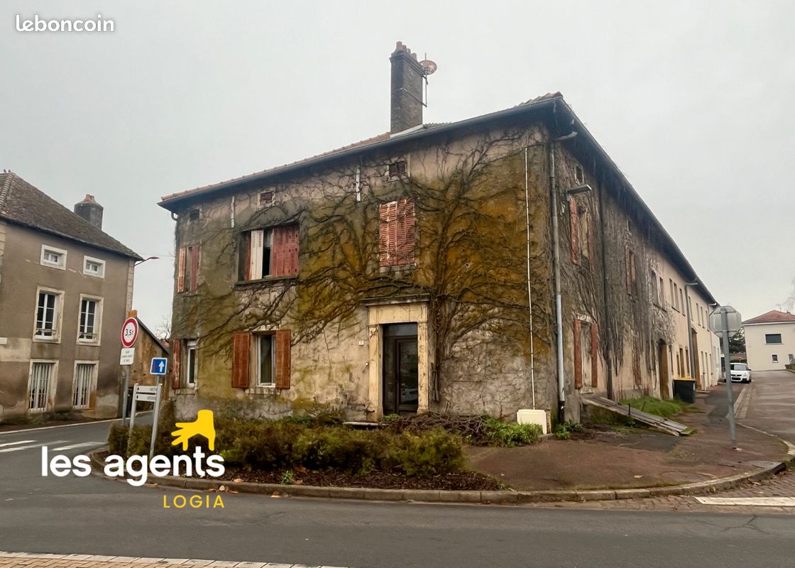 Immeuble 20 pièces 400 m² · à Doncourt-lès-Conflans · 400 m² · 85 000 €