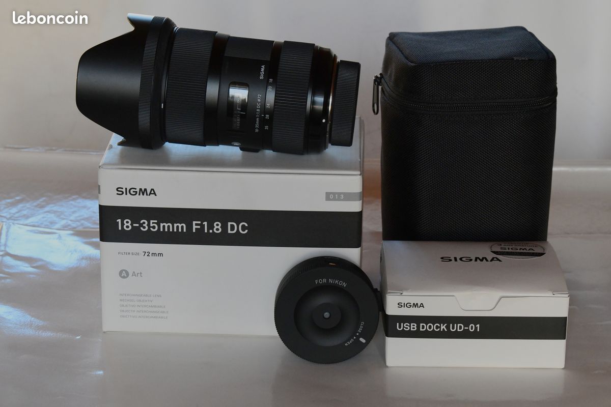 Sigma Objectif 18-35 mm F1,8 DC HSM Art - Monture Nikon & USB Dock Dock USB - Monture Nikon