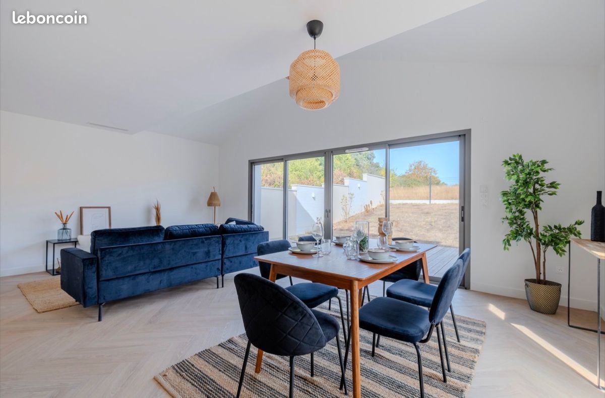 Maison 5 pièces 137 m² · à Artigues-près-Bordeaux · 137 m² · 437 000 €