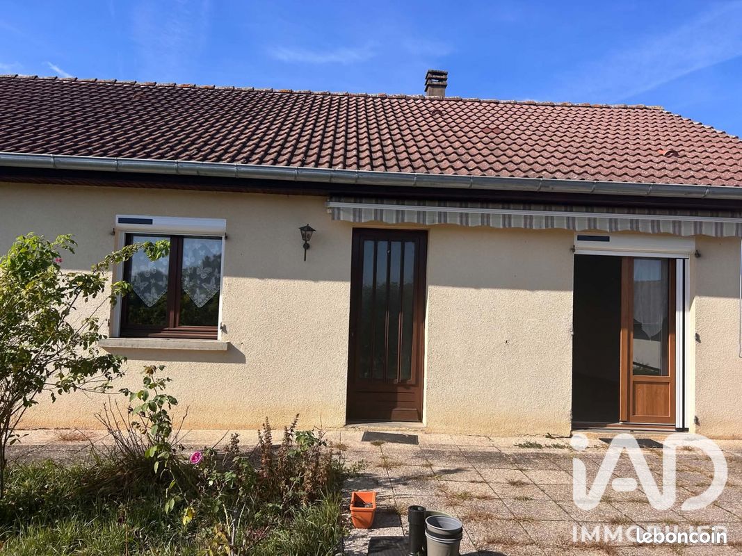 Maison 5 pièces · à Vy-lès-Lure · 168 000 €