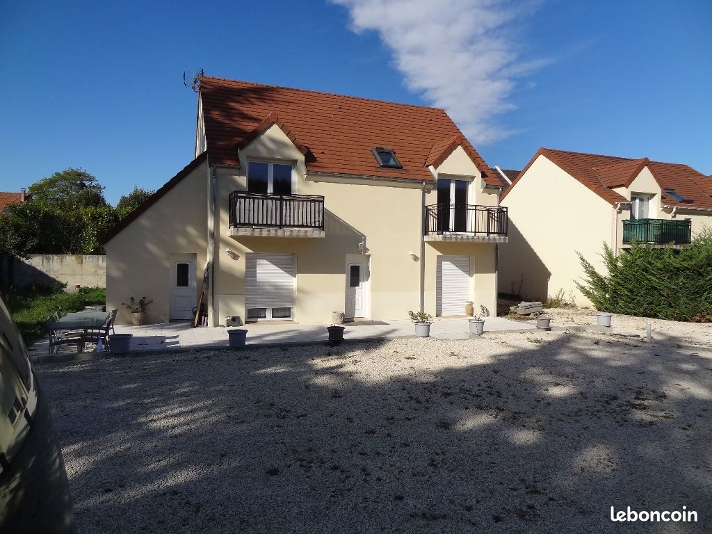 Appartement 2 pièces 45 m² · à Triel-sur-Seine · 45 m² · 700 €/mois