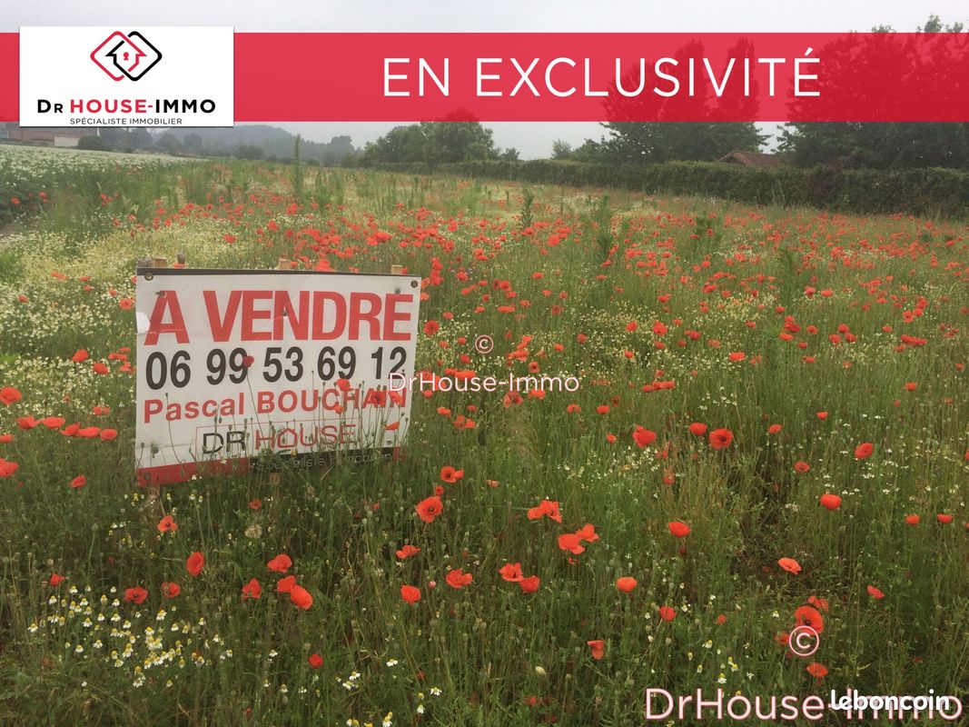 Terrain 2100 m² · à Condé-sur-l'Escaut · 2 100 m² · 97 000 €