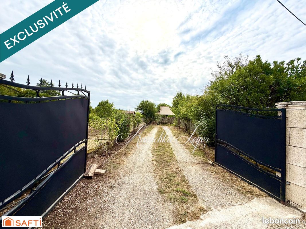 Maison 9 pièces 205 m² · à Castets Et Castillon · 205 m² · 243 000 €