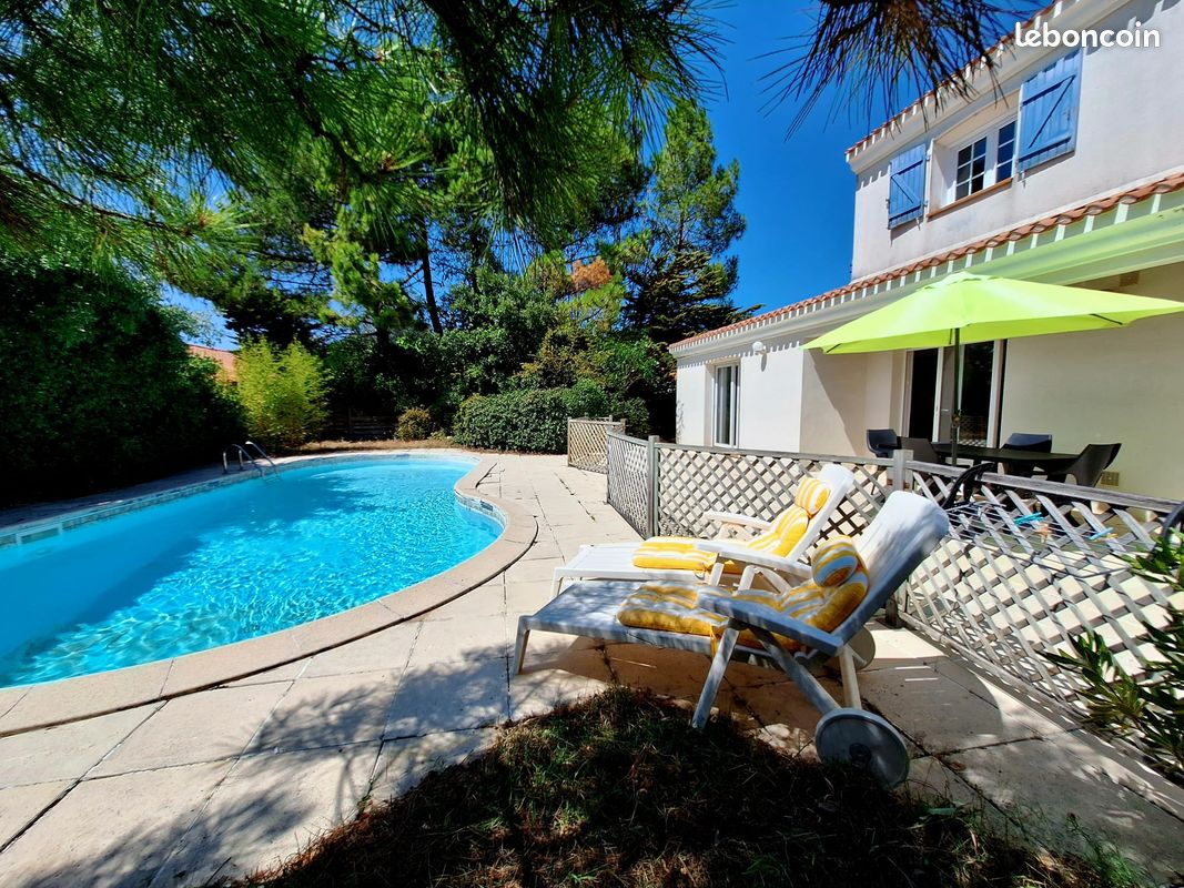 Maison 6 pièces 200 m² · à Saint-Jean-de-Monts · 200 m² · 598 000 €