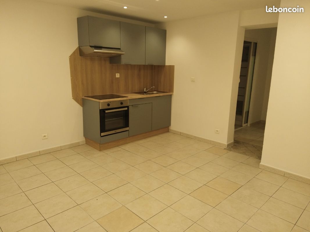 Appartement 2 pièces 27 m² · à Aubagne · 27 m² · 600 €/mois