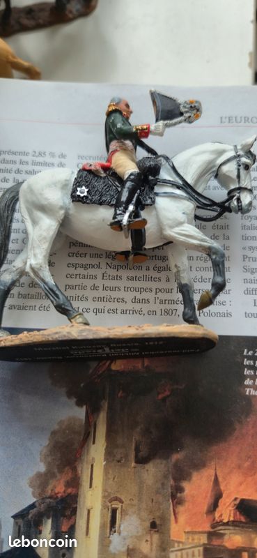 Figurine en plomb, Général Kutusov, 1812 (image 2)