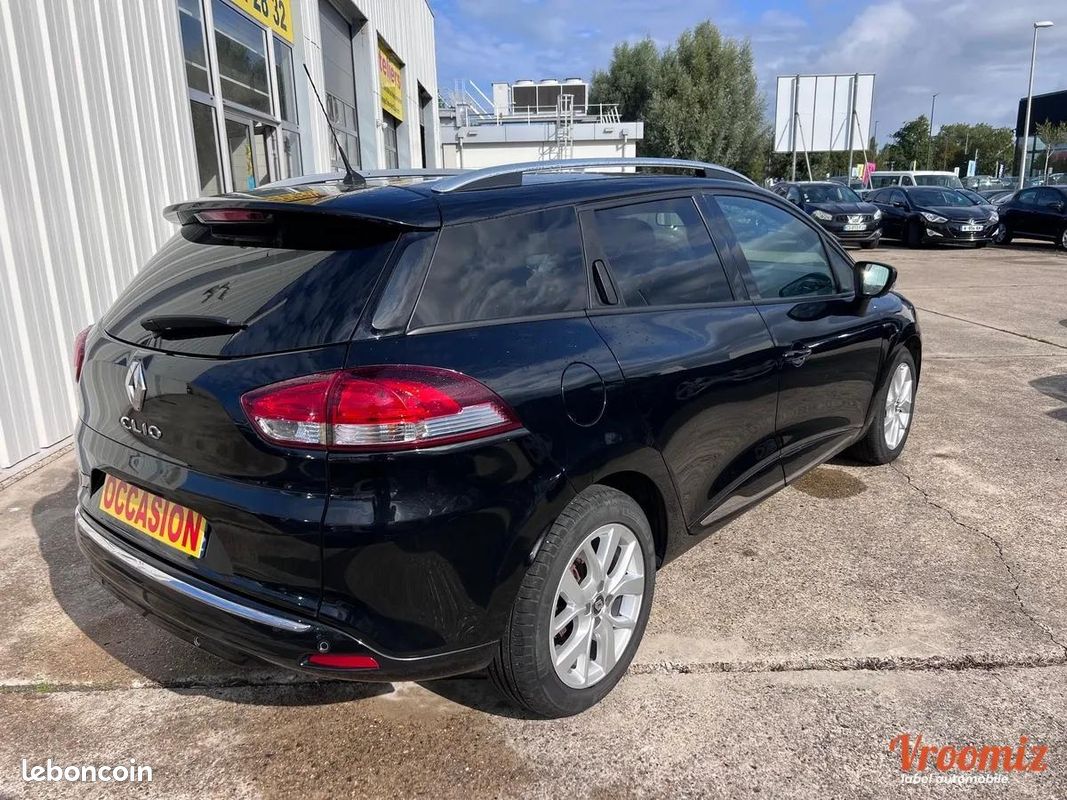 Renault Clio 0,9 TCE 90CV LIMITED ESTATE (image 3)