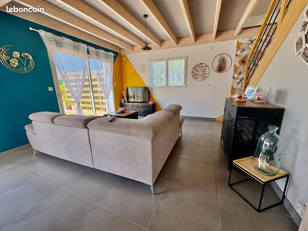 Maison 5 pièces 104 m² · à Saint-Pabu · 104 m² · 357 000 €