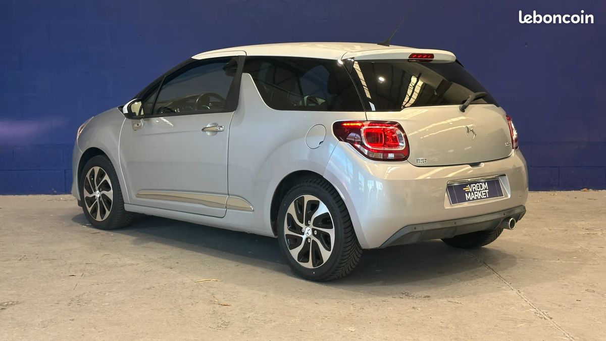 DS DS3 1.6 BlueHDI 100ch Executive - Régulateur de vitesse - Bluetooth - Climatisation (image 3)