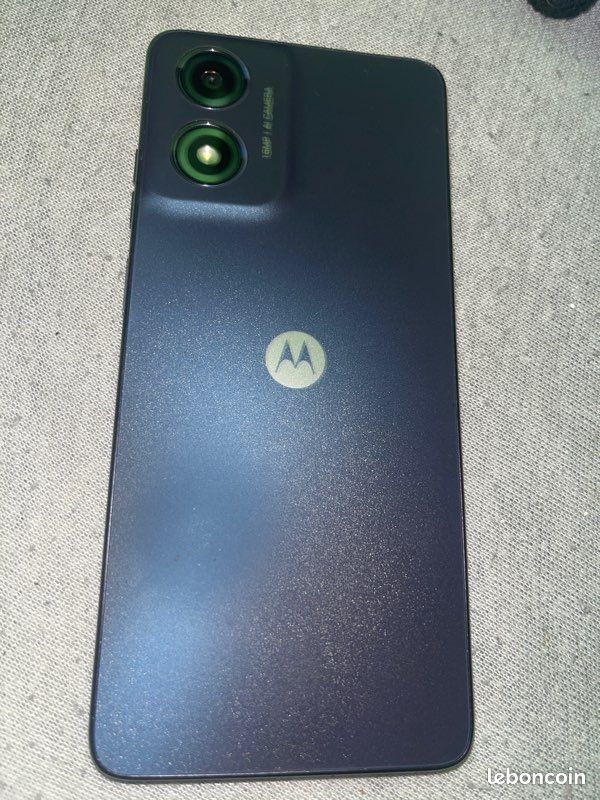 Motorola g04s (image 2)
