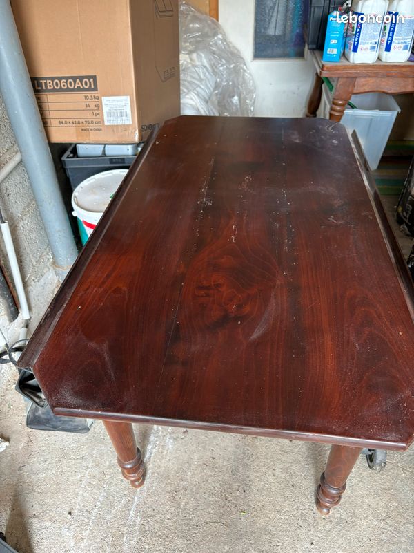 Table merisier foncé avec rabattant (image 1)