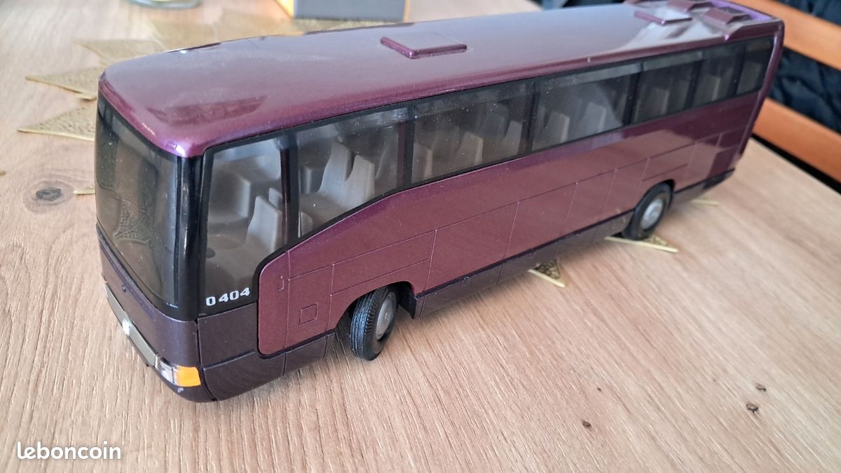 Bus Miniature NZG N°361 Mercedes-Benz 0 404 SHD – 1/43, Métal, Occasion