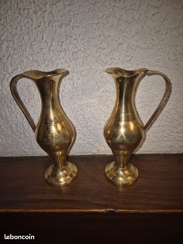 Vases laiton avec anse (image 1)
